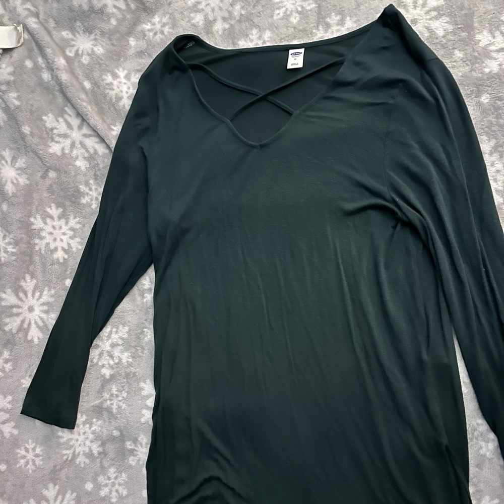 Short long sleeved dress